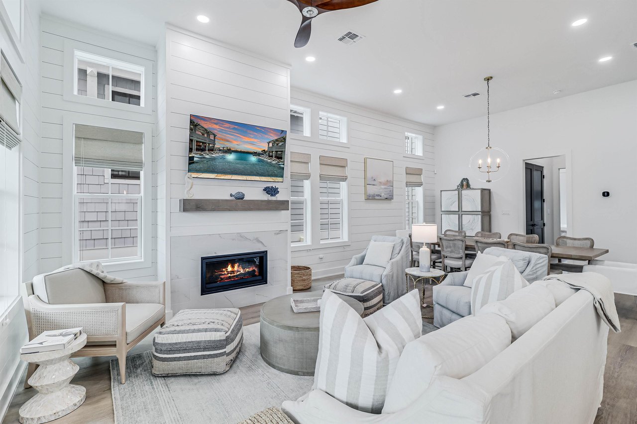 Main Living Room, 2nd Floor