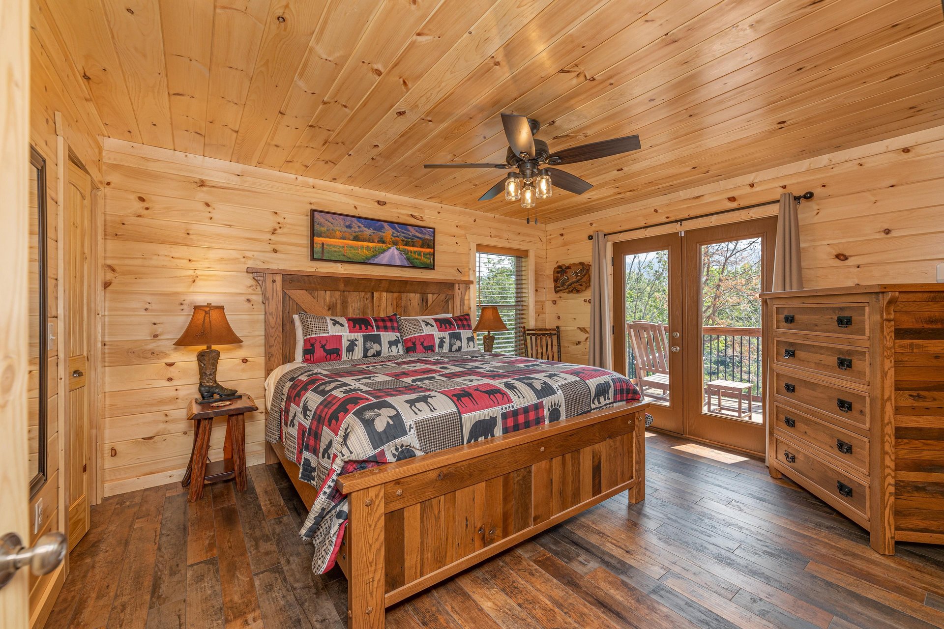 King bed with door to deck