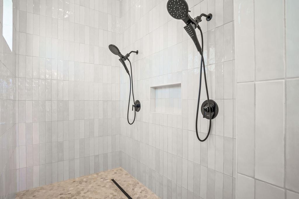 Primary King Bathroom, 2nd Floor