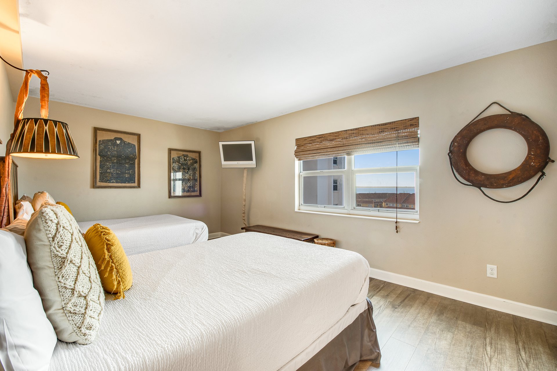 Regency Towers W 701 24