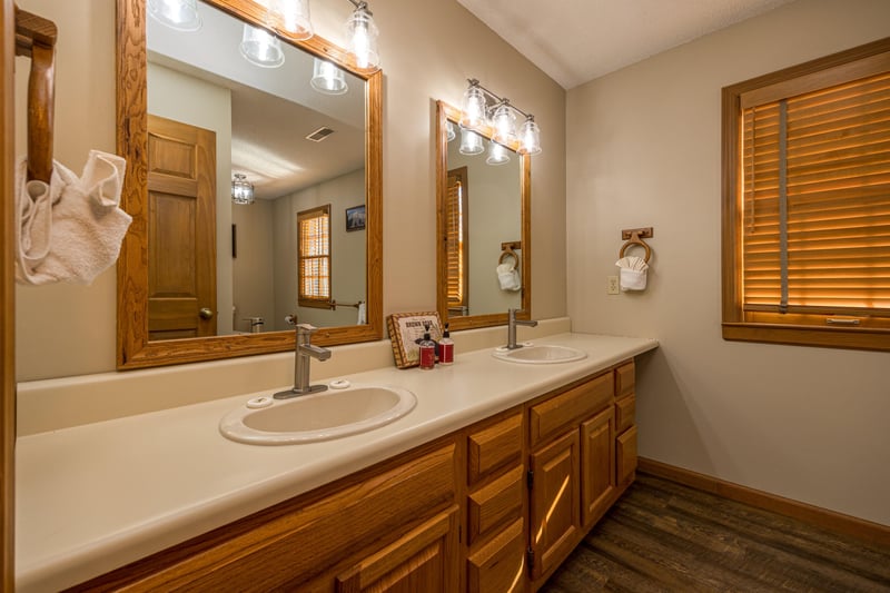 Upper level bathroom w double vanity sink