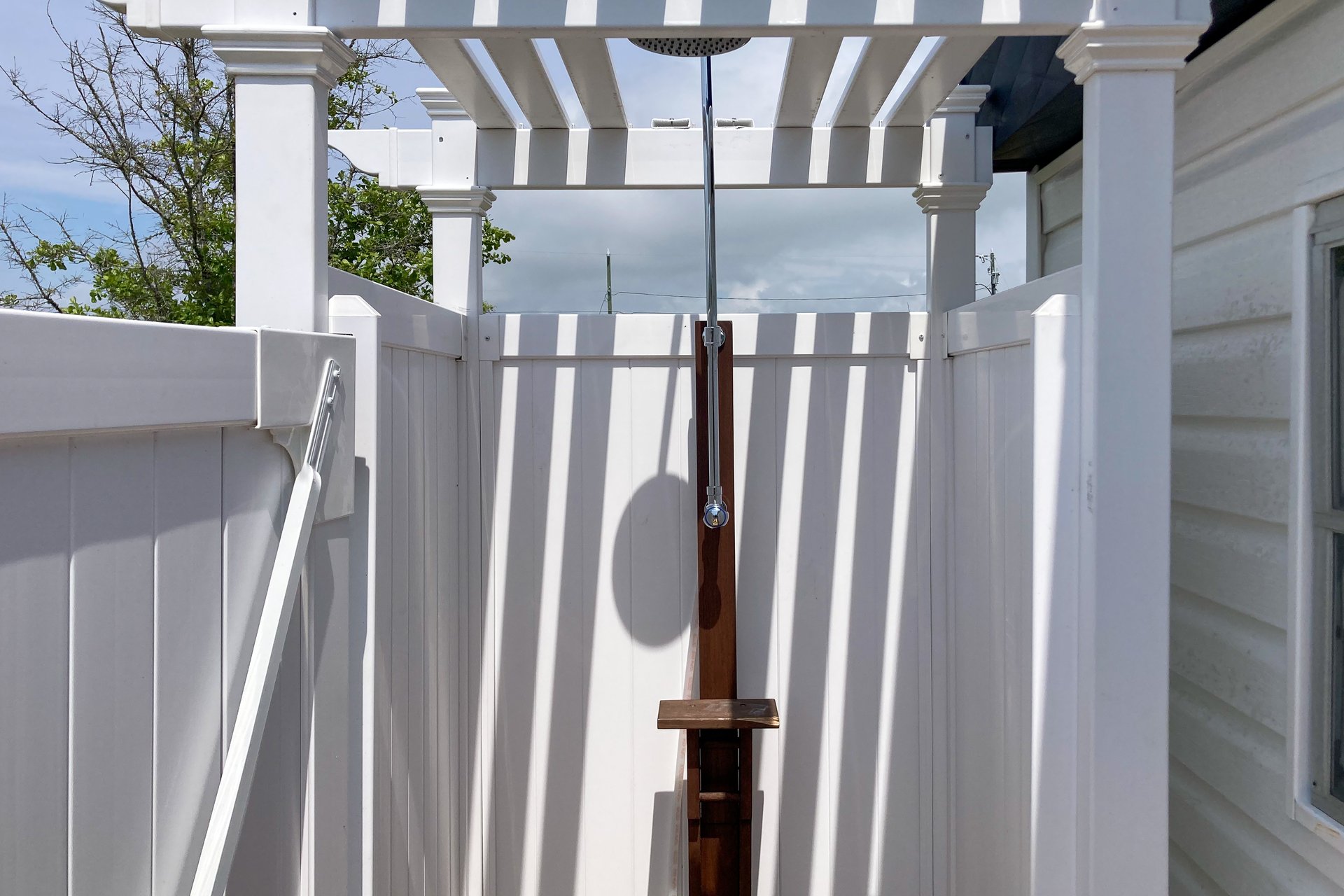 3rd Street Beach Retreat 18