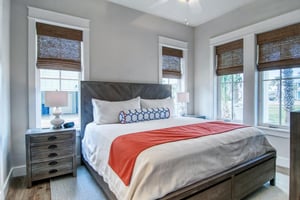 King Bedroom, 1st Floor