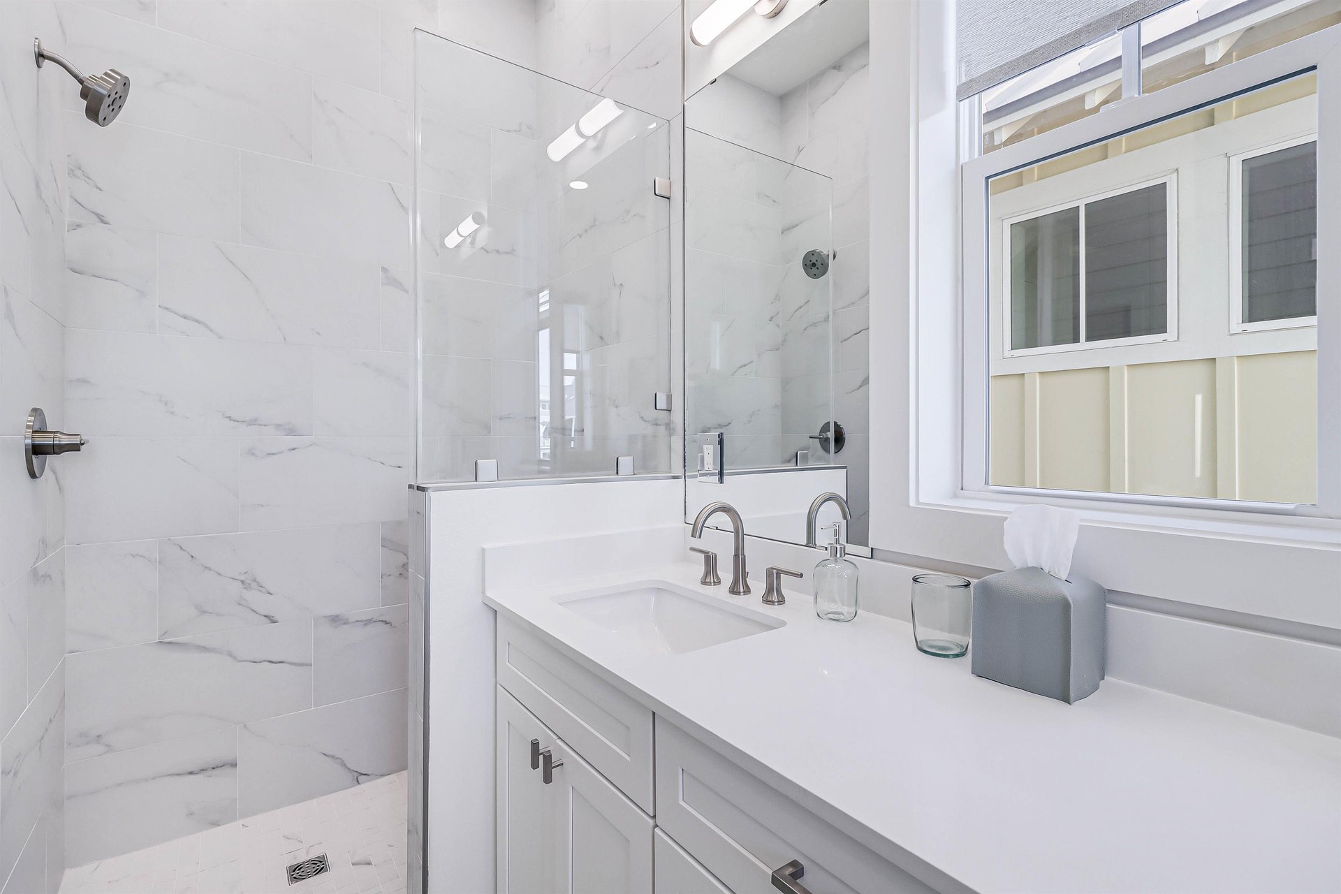 2nd Floor, Primary King Bathroom