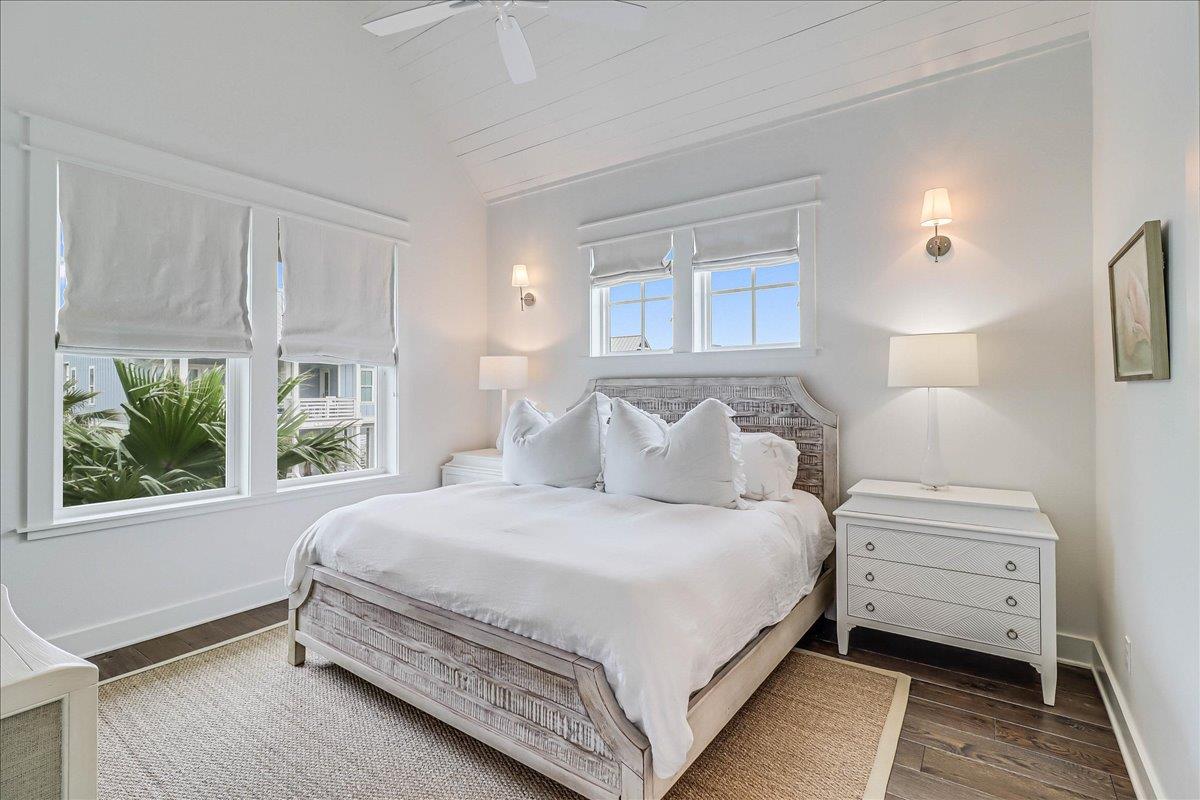 Primary King Bedroom, 2nd Floor