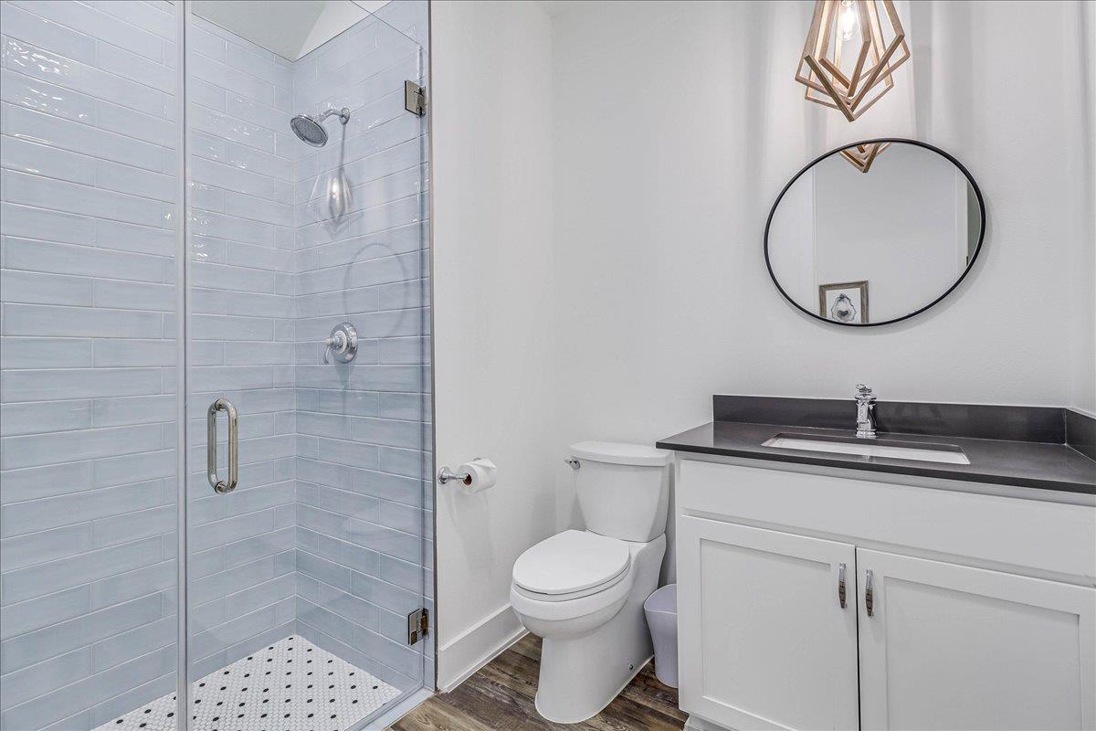 Hallway Bathroom, 1st Floor