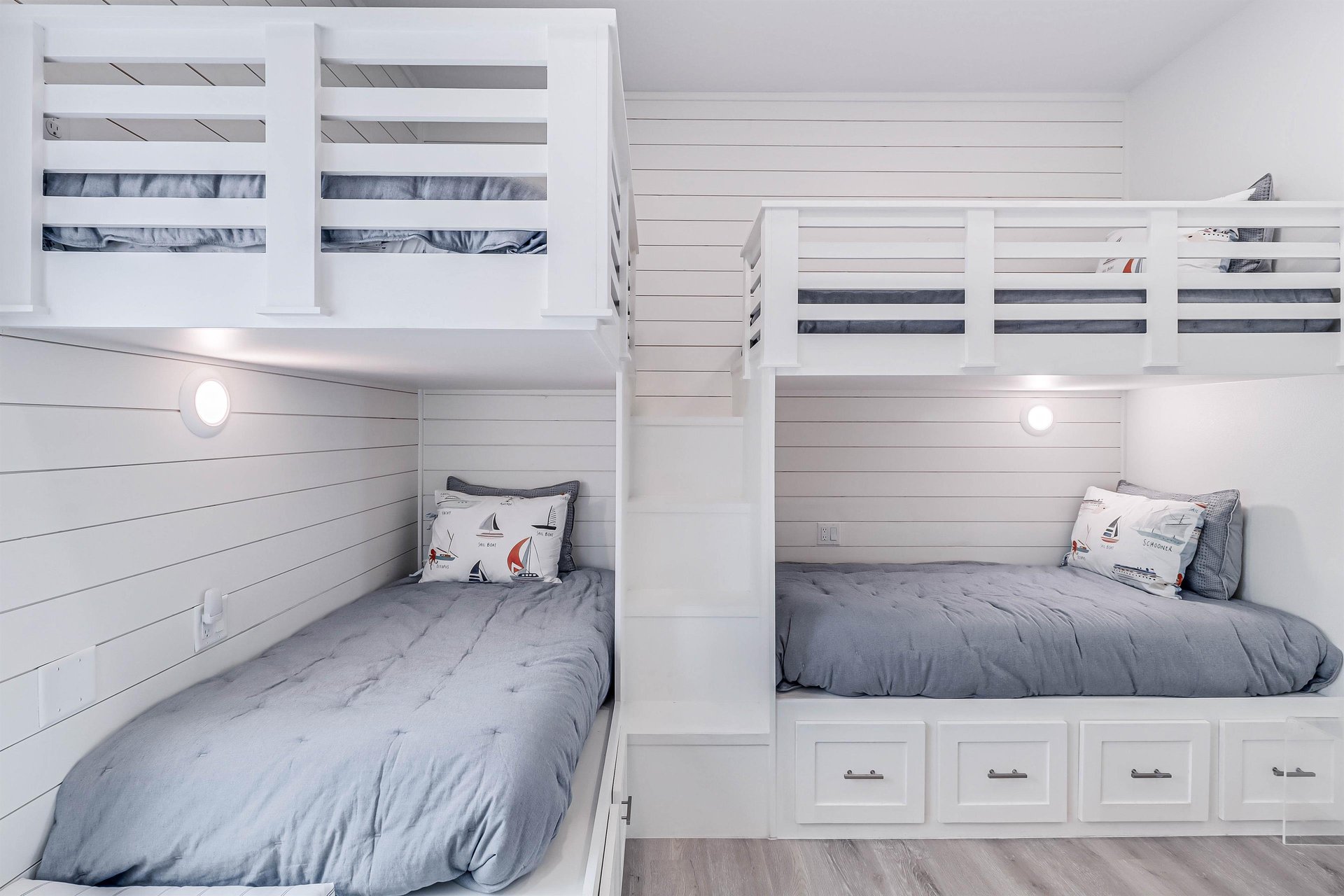 Bunk Bedroom, 2nd Floor