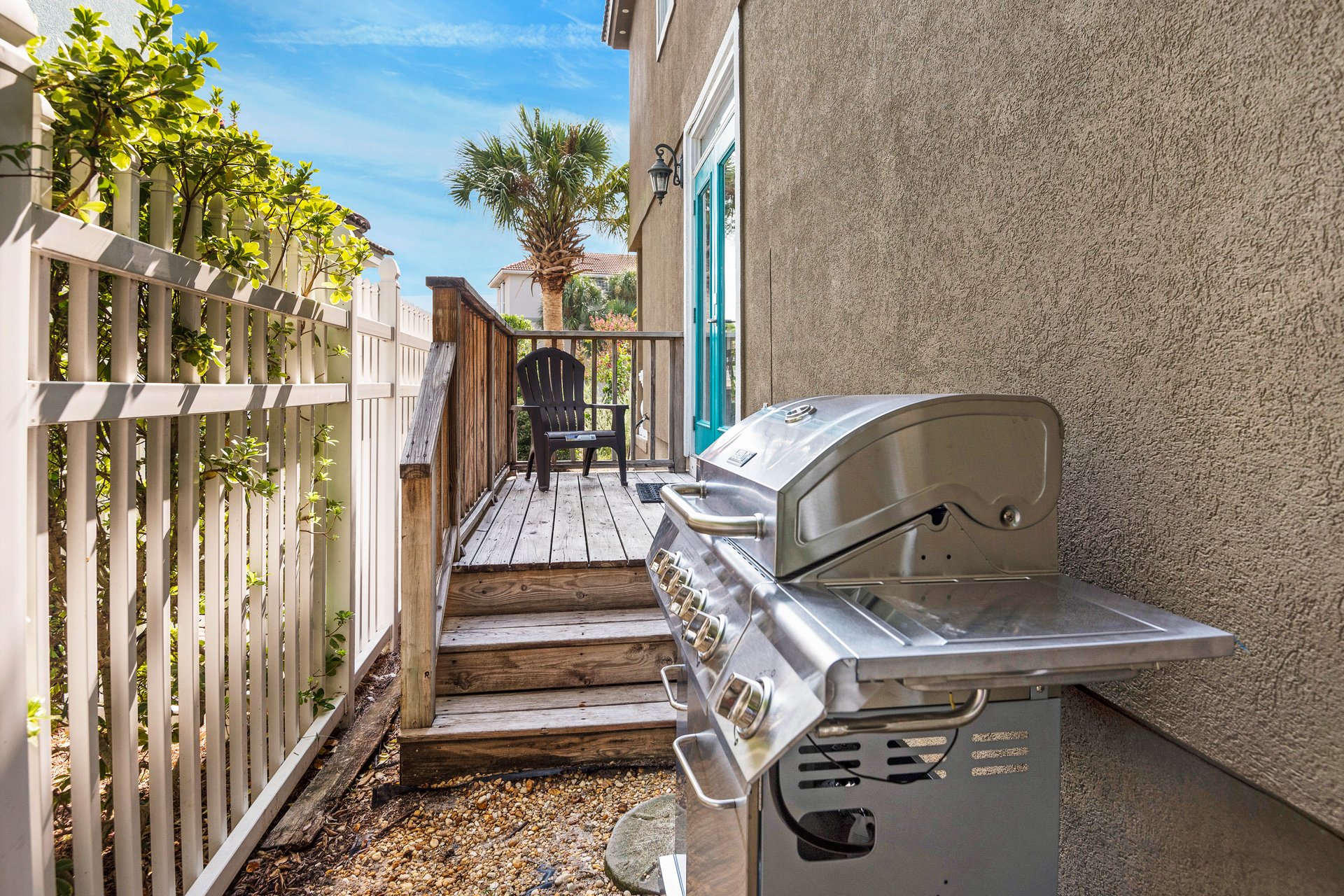 Terra Cotta Happy Ours 24