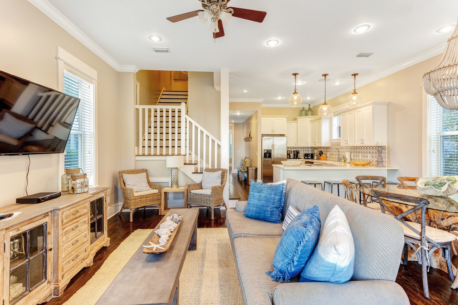 Seacrest Beach  The Lookout 14