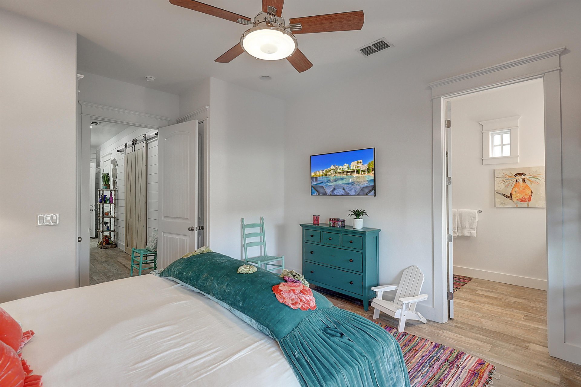 Fourth King Suite, 1st Floor