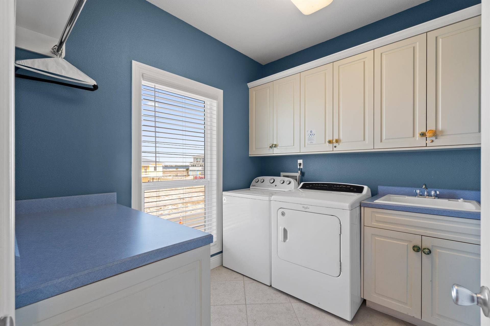 Laundry Room Off Kitchen