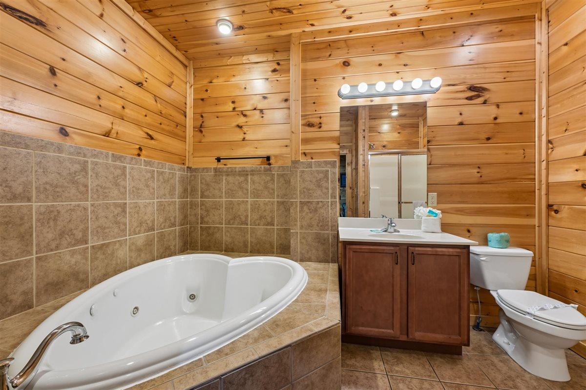 32Bath