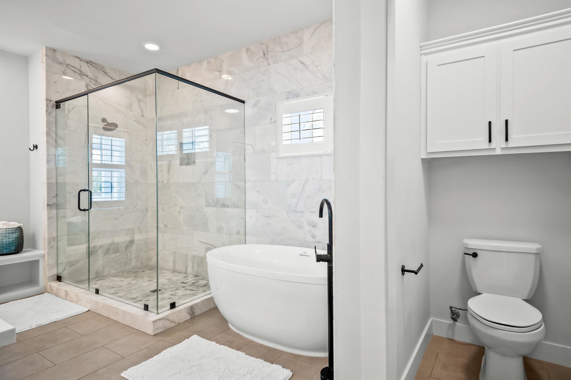 Wide View 2nd Floor Primary Bathroom