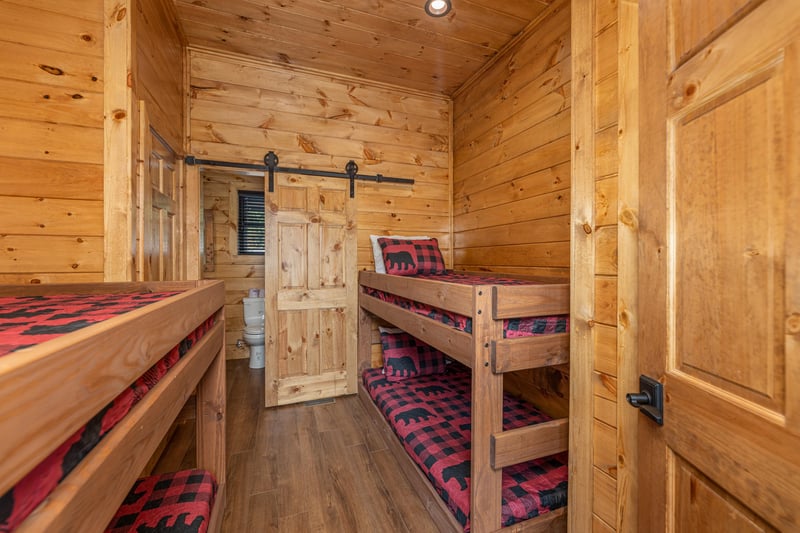2 double bunks off of living room