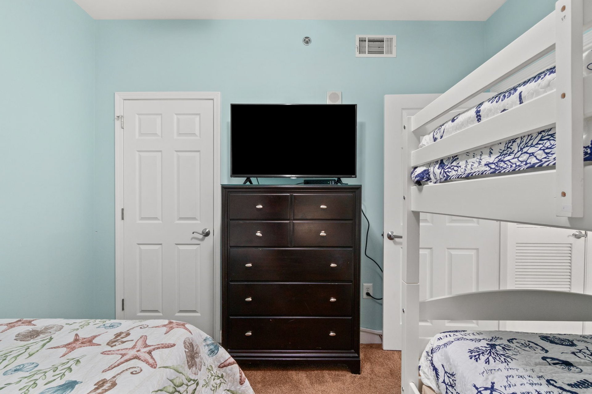 Splash Resort 1902W 17