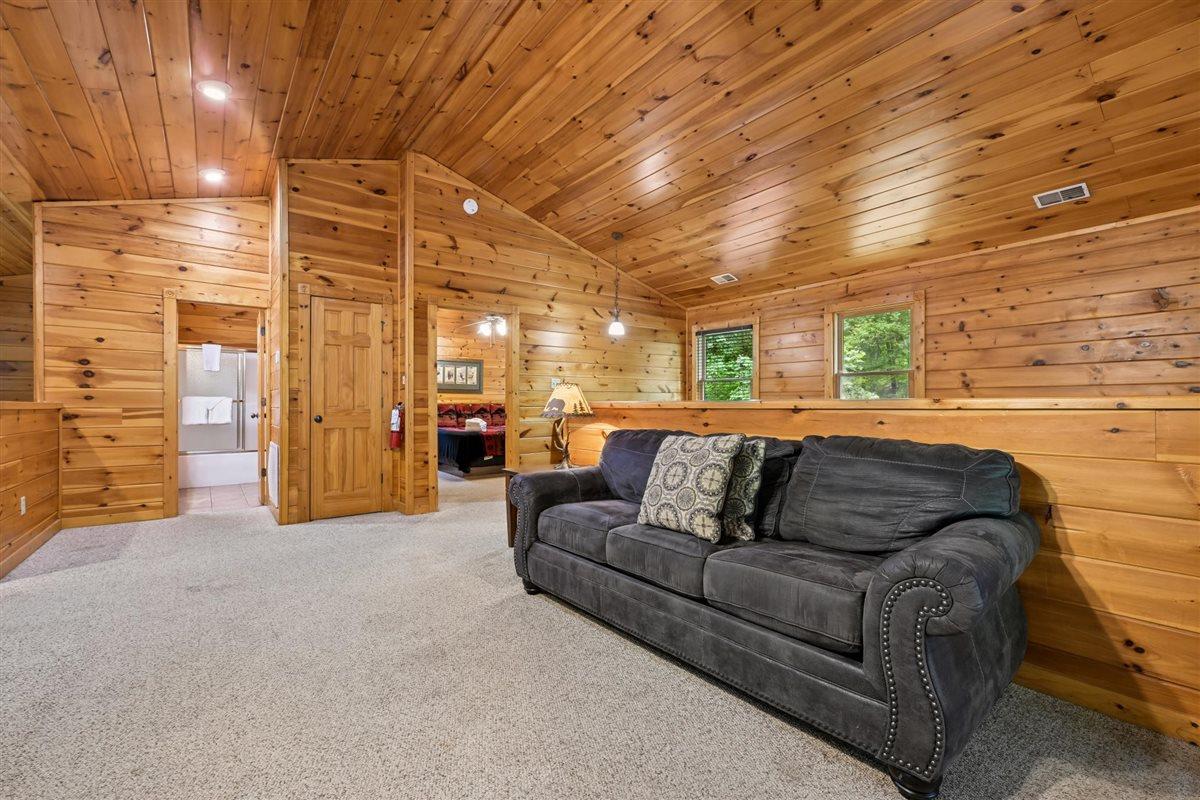 32Loft