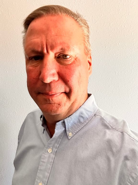 Mark Brewington Headshot