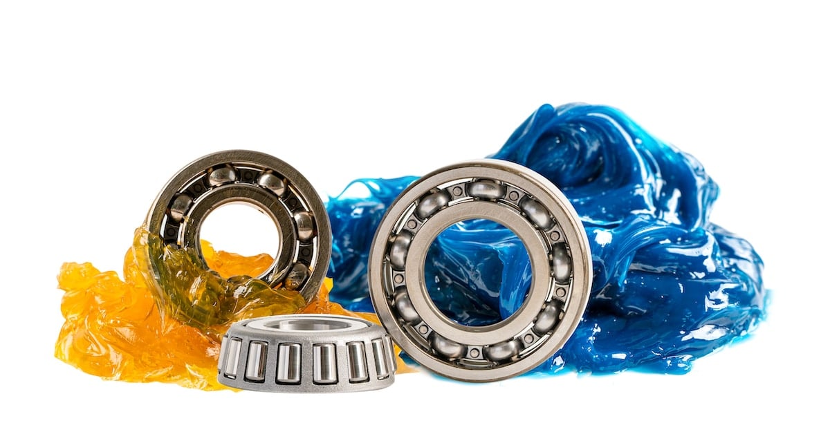 Ball bearing with grease lubrication