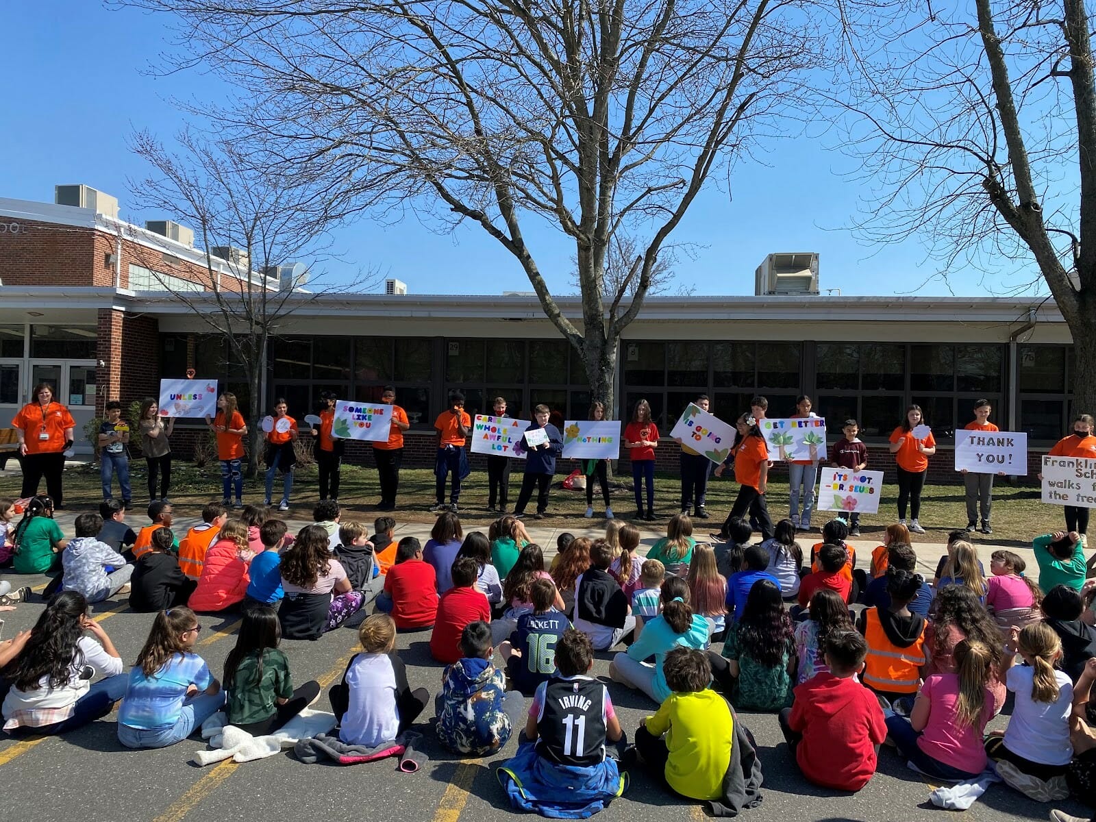 Grant School Funky Monkeys Walk for the Trees Groups