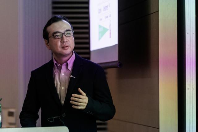 Lecture by Dr. Ikeda