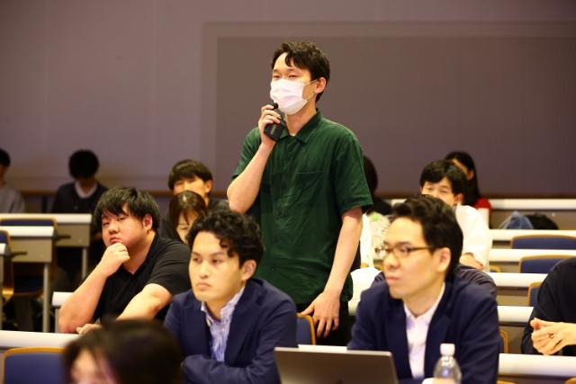 在学生から積極的に質問があがる