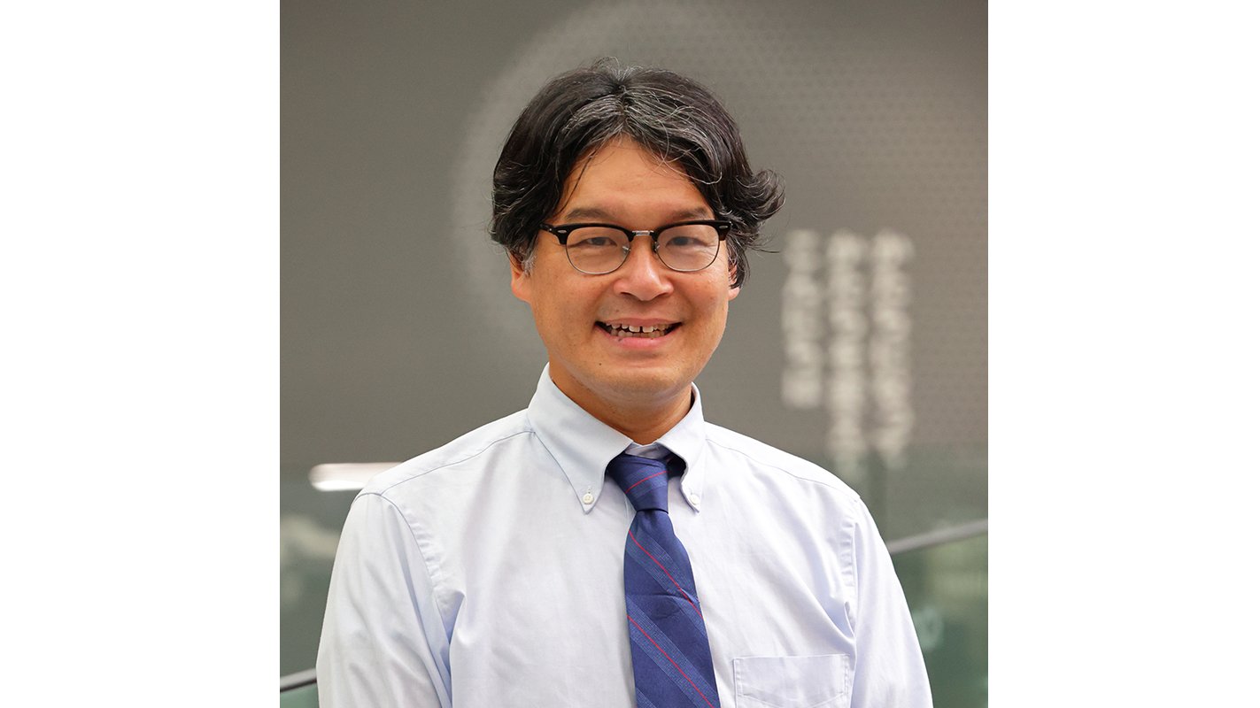 画像：環境情報学部　教授　田中浩也（たなか　ひろや）