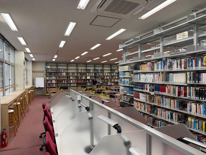 女子高図書室風景3