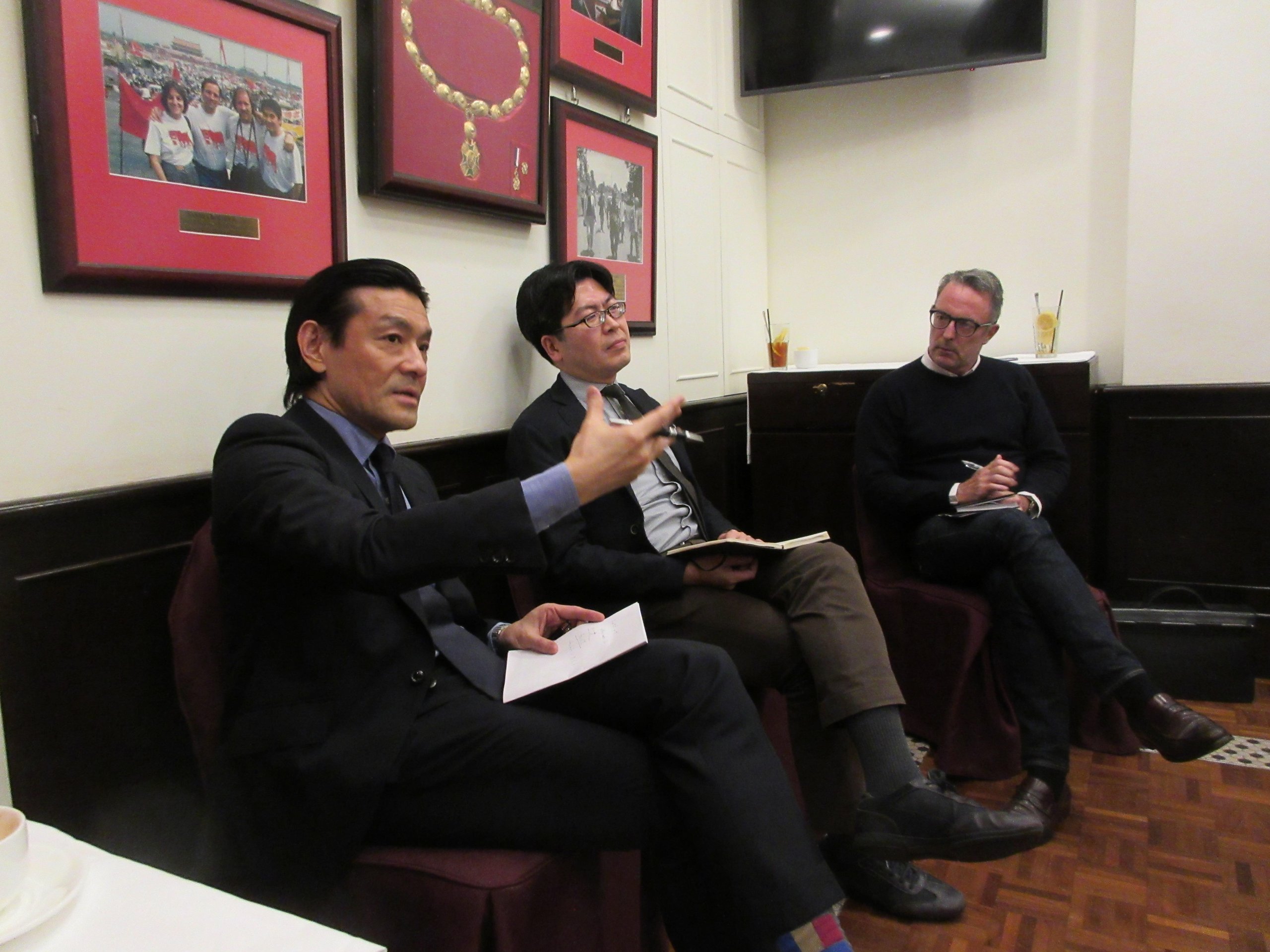 2. Scene from the discussion session