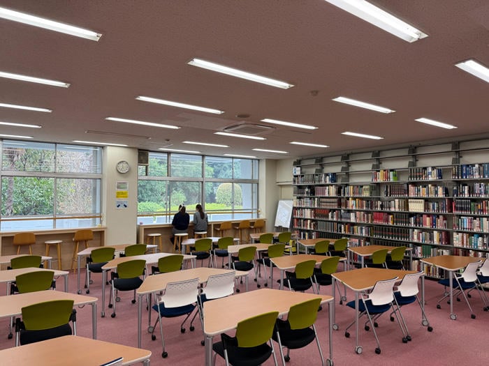 女子高図書室風景4