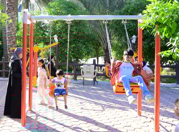 what do we offer rest and play area copy