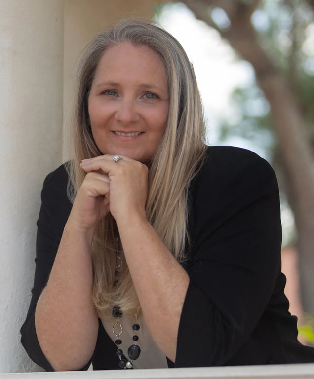 Lori Smith — LMHC — Licensed Therapist