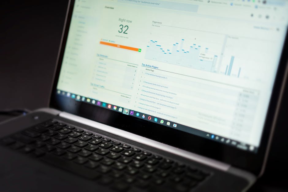 analytics dashboard trending hashtags social listening