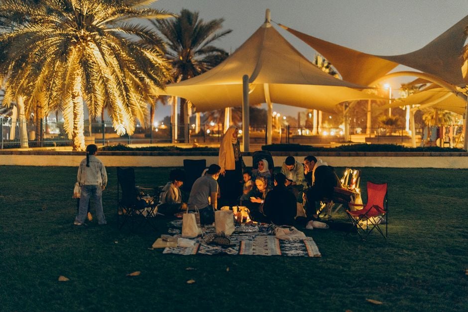 Hudayriyat food trucks Abu Dhabi night
