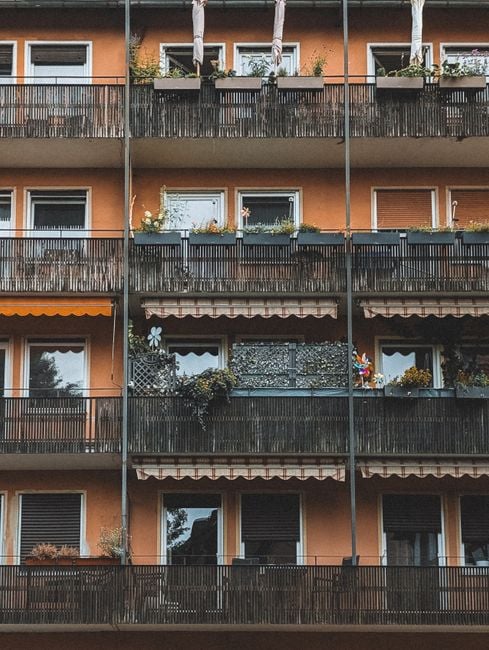 communal balcony German housing project multigenerational