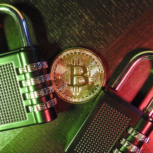 hardware crypto wallet transfer security