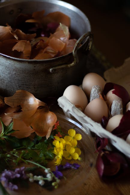 dried flowers dyeing pot onion skins avocado pits turmeric