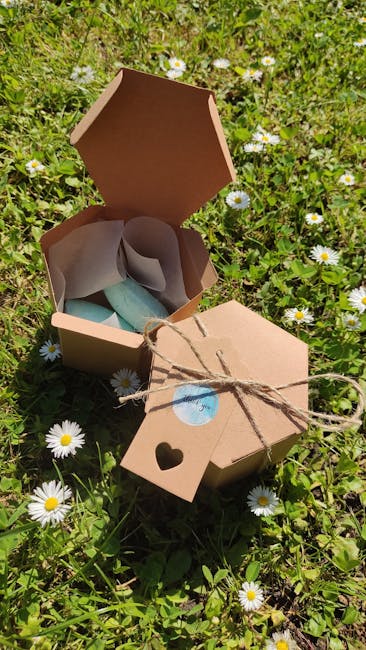 biodegradable flower box sustainable packaging