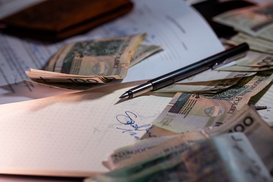 90‑Day Emergency Budget After Student‑Loan Reinstatement: Cashflow Triage, Negotiation Scripts & Credit‑First Moves