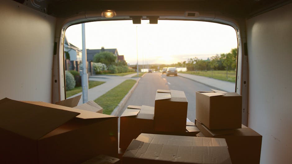 cargo e-bike urban delivery courier packages evening