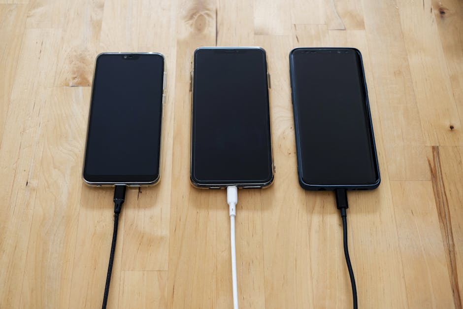 smartphone fast charging USB-C PPS close-up