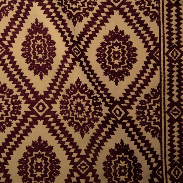 Toile façonnée Ouchak Muscari (Roll)