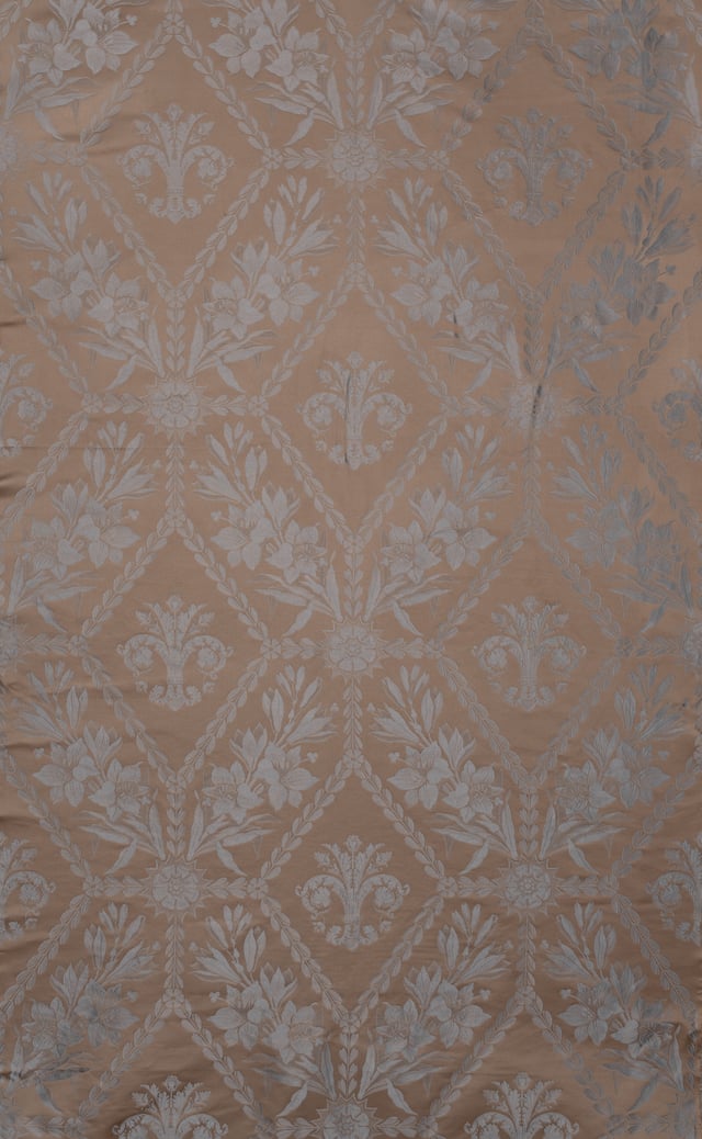 Taille Douce Lilium Beige (Pente)