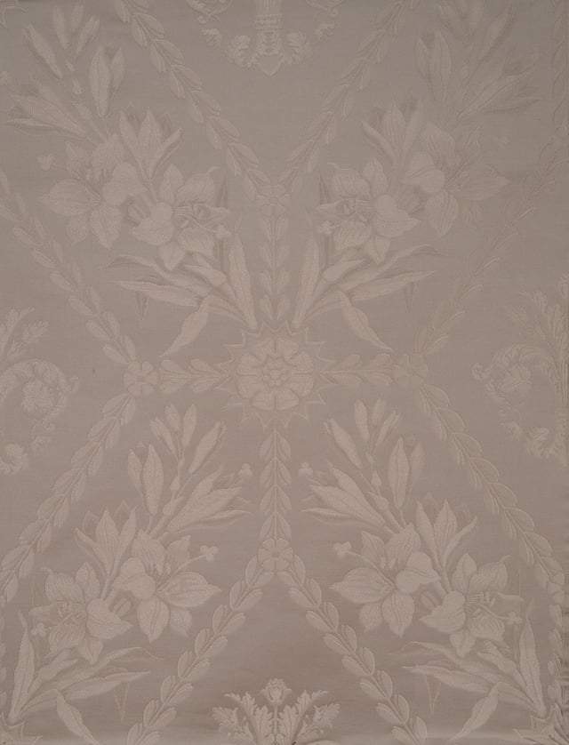 Taille Douce Lilium Crème (Carré)