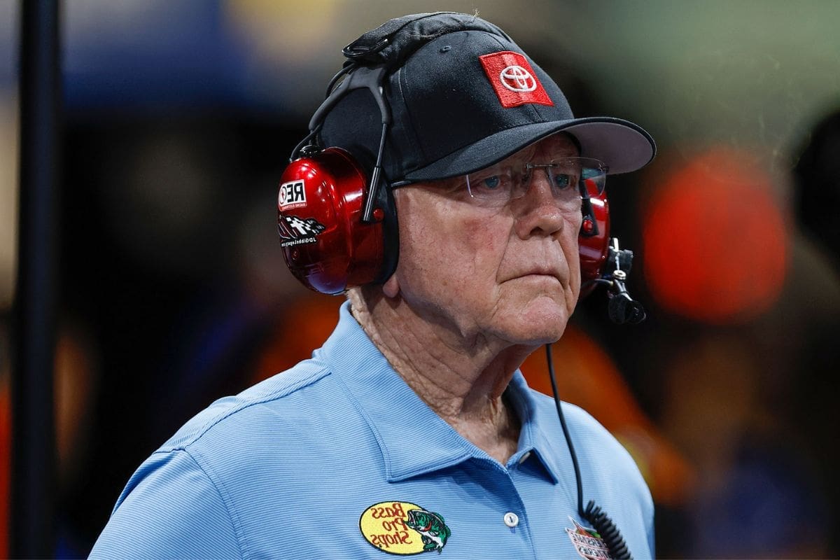 Joe Gibbs Transition (2)