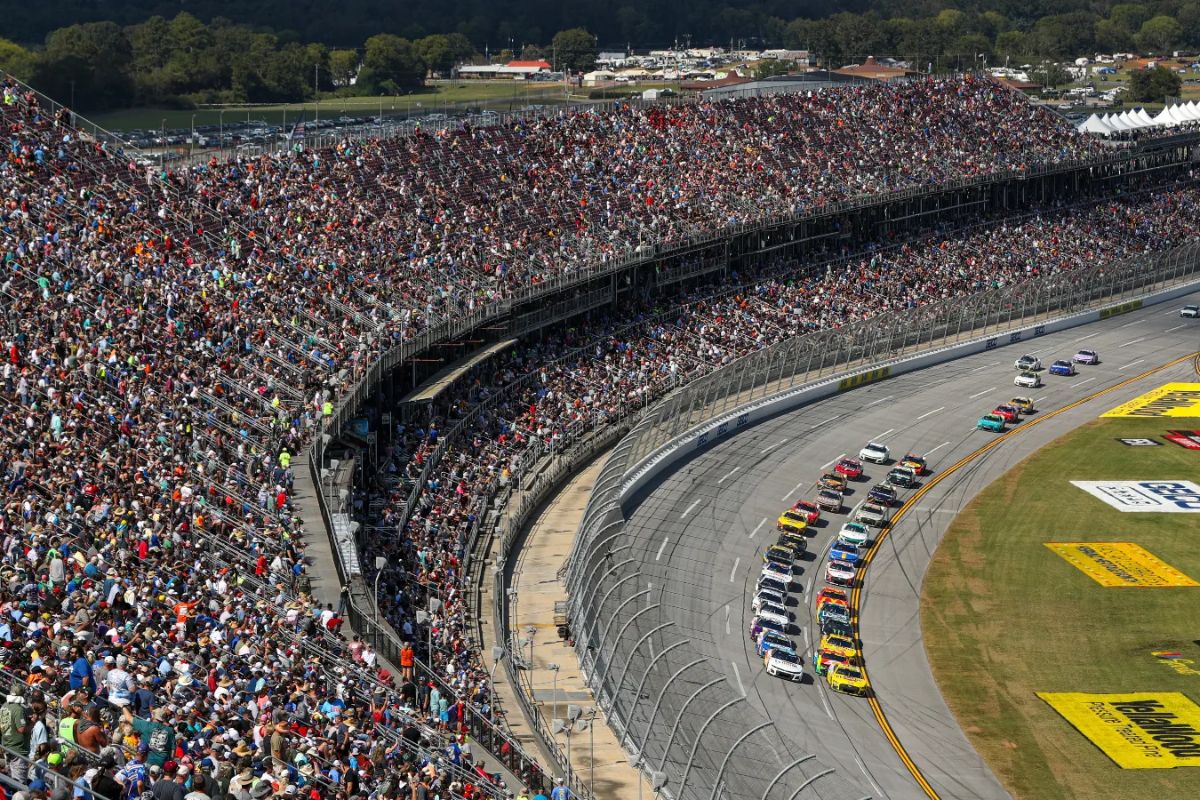 Fan Demands NASCAR to Fix 2026 Championship Plans 3