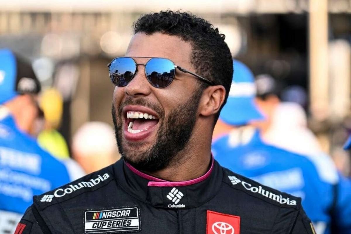 Fans Criticize Bubba Wallace's Spotter (4)