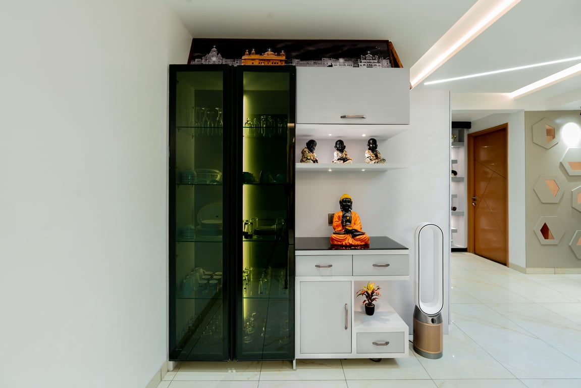 Display cabinet and hallway storage
