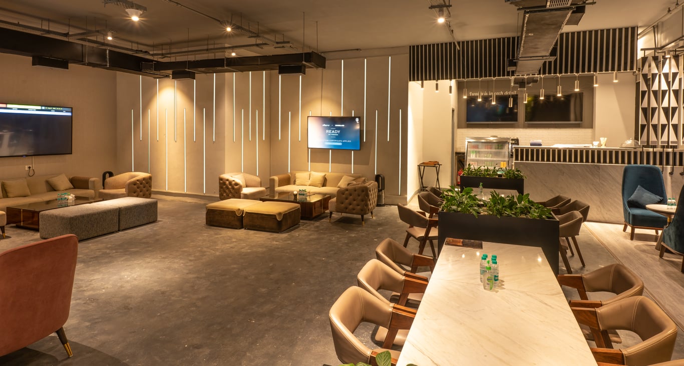 Commercial lounge and meeting table