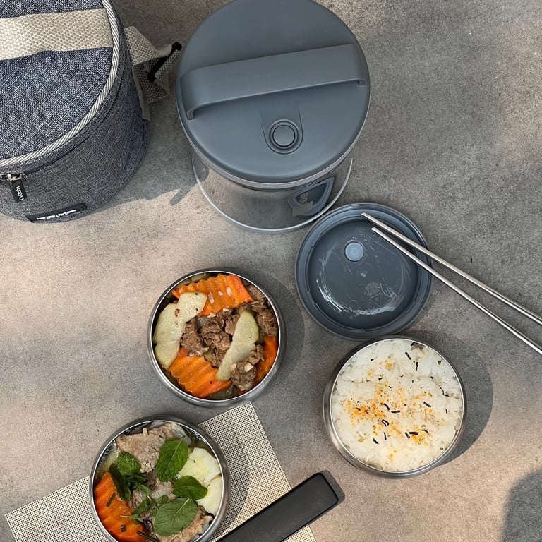 Hộp cơm 2in1 của Kaiyo 1700ml