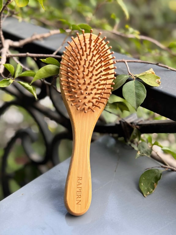 LƯỢC ĐỆM KHÍ MASSAGE DA ĐẦU – RAPERN NC269